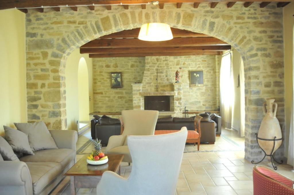 Agriturismo Paradiso 44 Ассизи Экстерьер фото