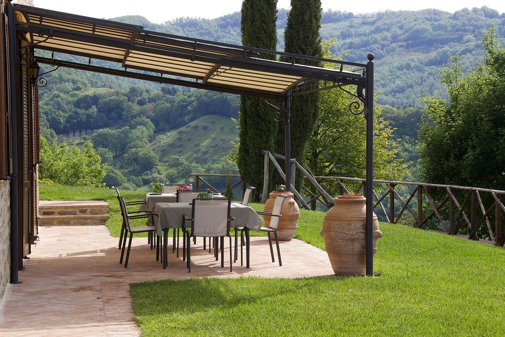 Agriturismo Paradiso 44 Ассизи Экстерьер фото
